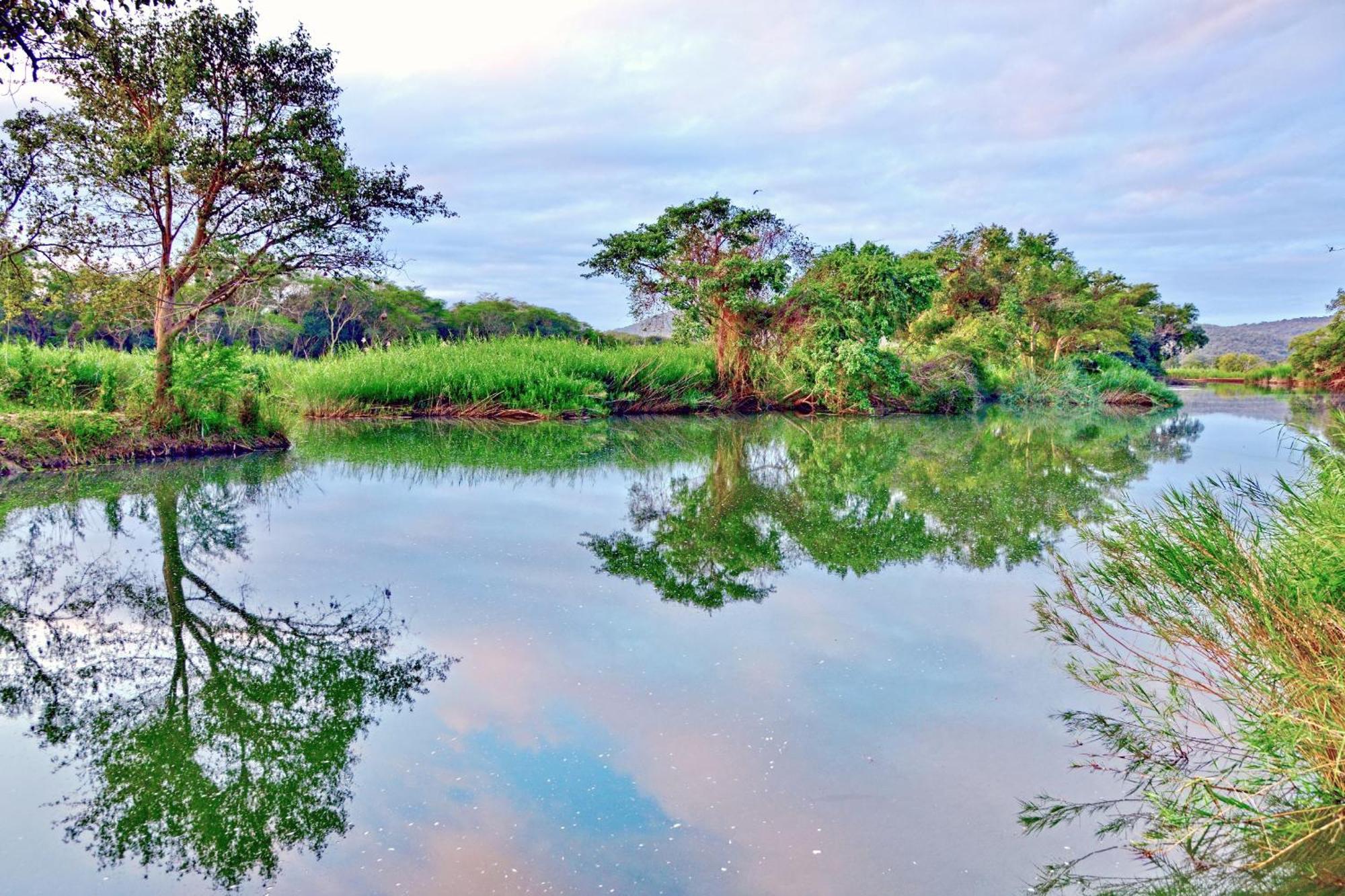 Komati River Chalets Komatipoort Zewnętrze zdjęcie