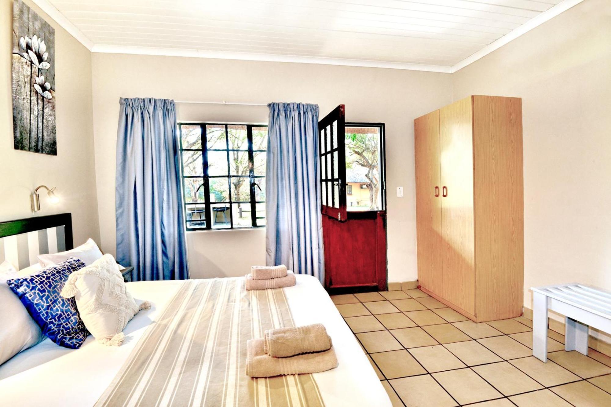Komati River Chalets Komatipoort Zewnętrze zdjęcie