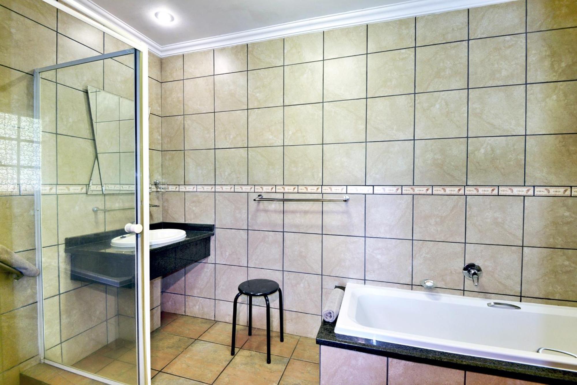Komati River Chalets Komatipoort Zewnętrze zdjęcie